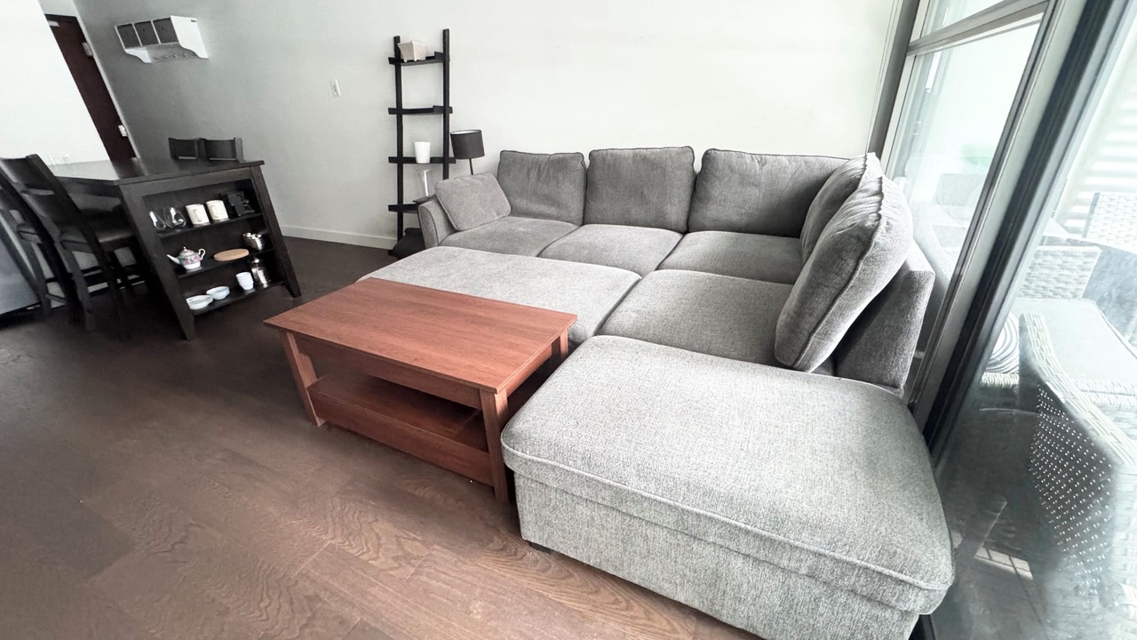 Photo of Livingroom in Downtown Toronto