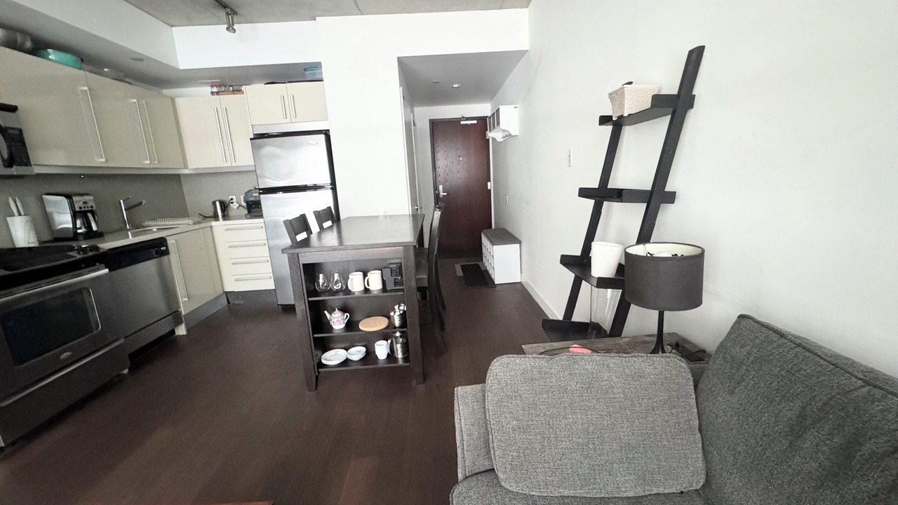 Photo of Livingroom in Downtown Toronto