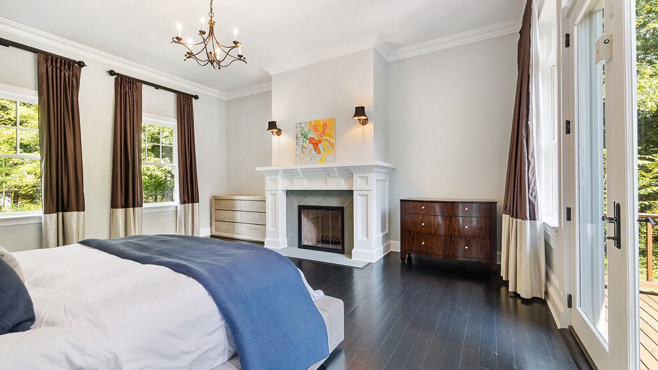 Photo of Bedroom in Noyack