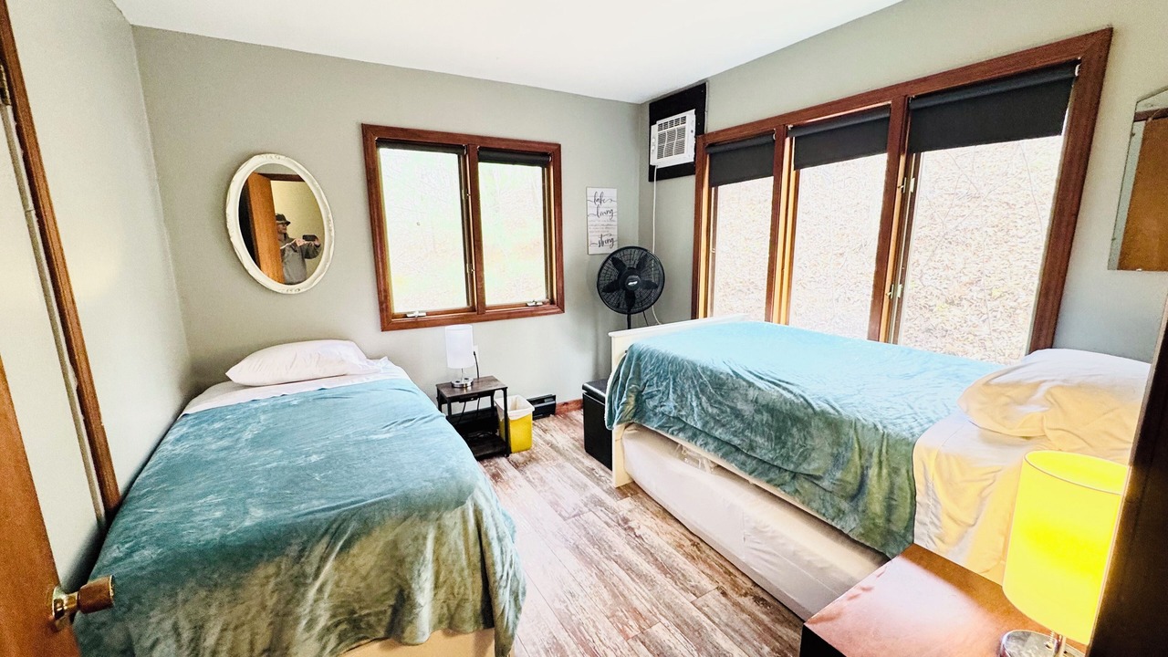 Photo of Bedroom in Edwards
