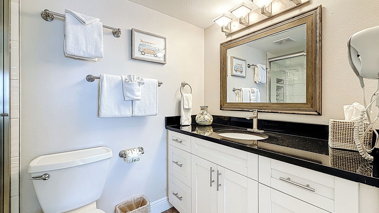 Photo of Bathroom in Belle Vista