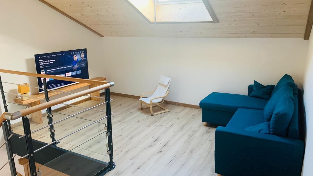 Photo of Livingroom in Cuvier