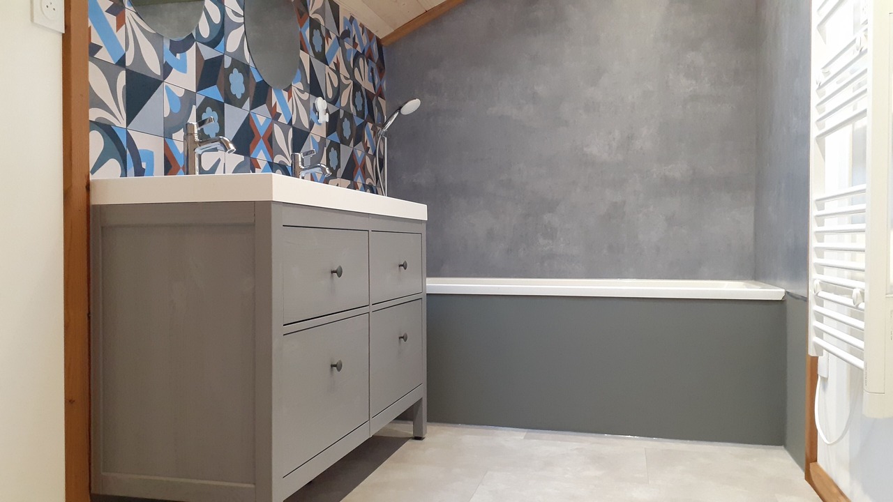 Photo of Bathroom in Cuvier