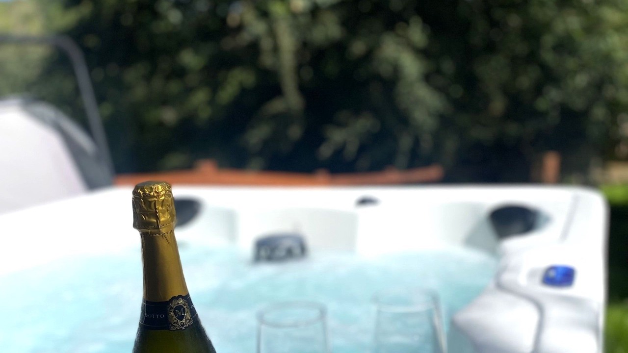 Photo of Others in Carnon Downs