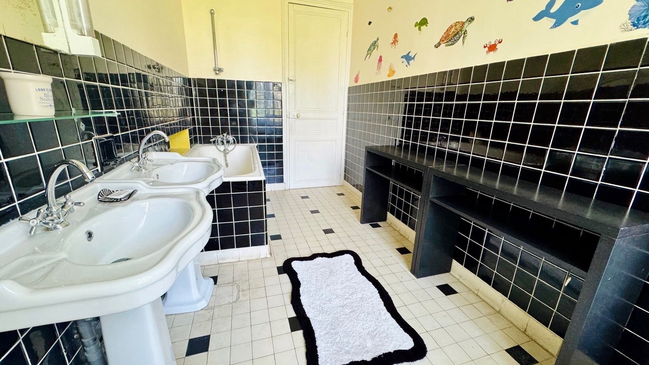 Photo of Bathroom in Ceton