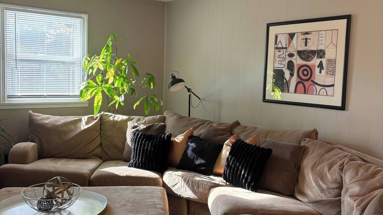 Photo of Livingroom in Indianapolis