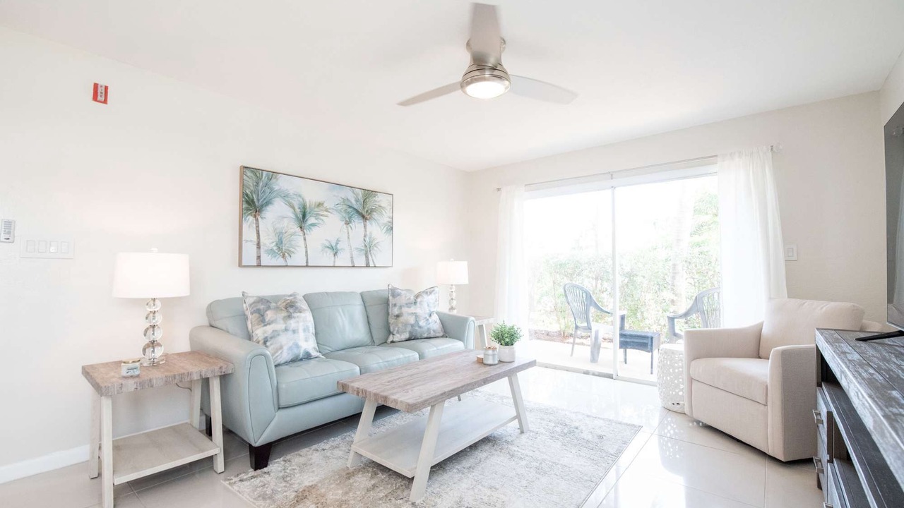 Photo of Livingroom in Ocean Side Village