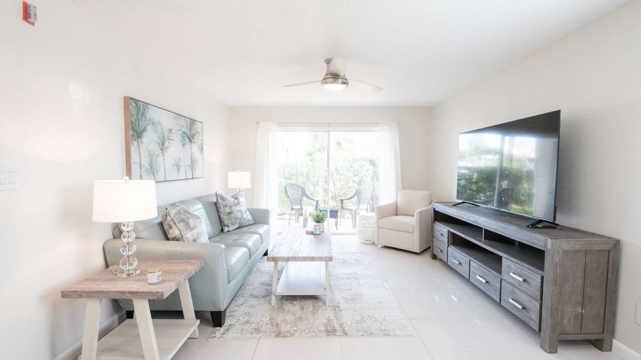 Photo of Livingroom in Ocean Side Village