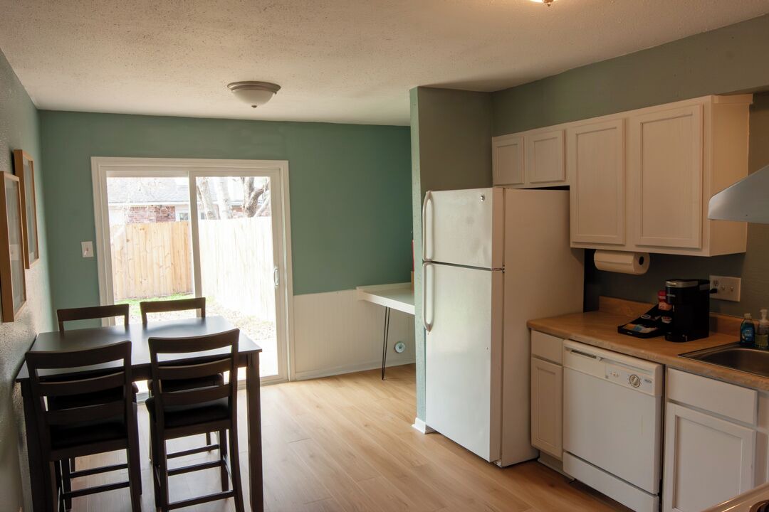 Photo of Kitchen in Pecan Tree - McCullough