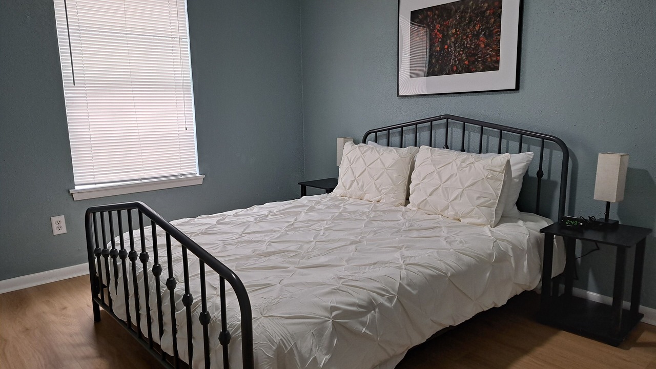 Photo of Bedroom in Pecan Tree - McCullough