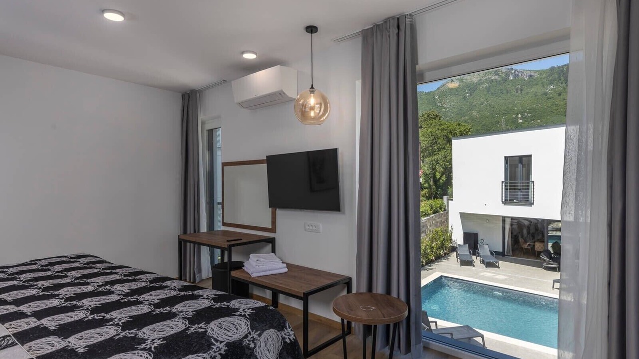 Photo of Bedroom in Obrs