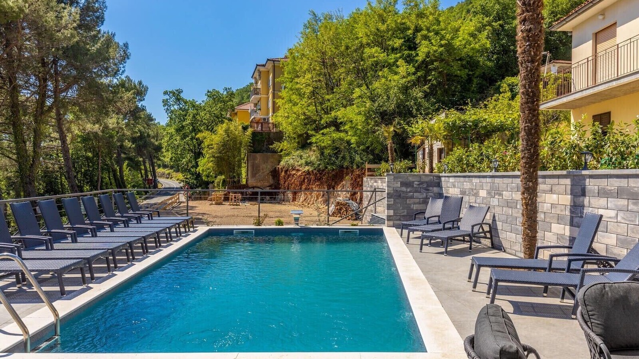 Photo of Outdoor in Obrs