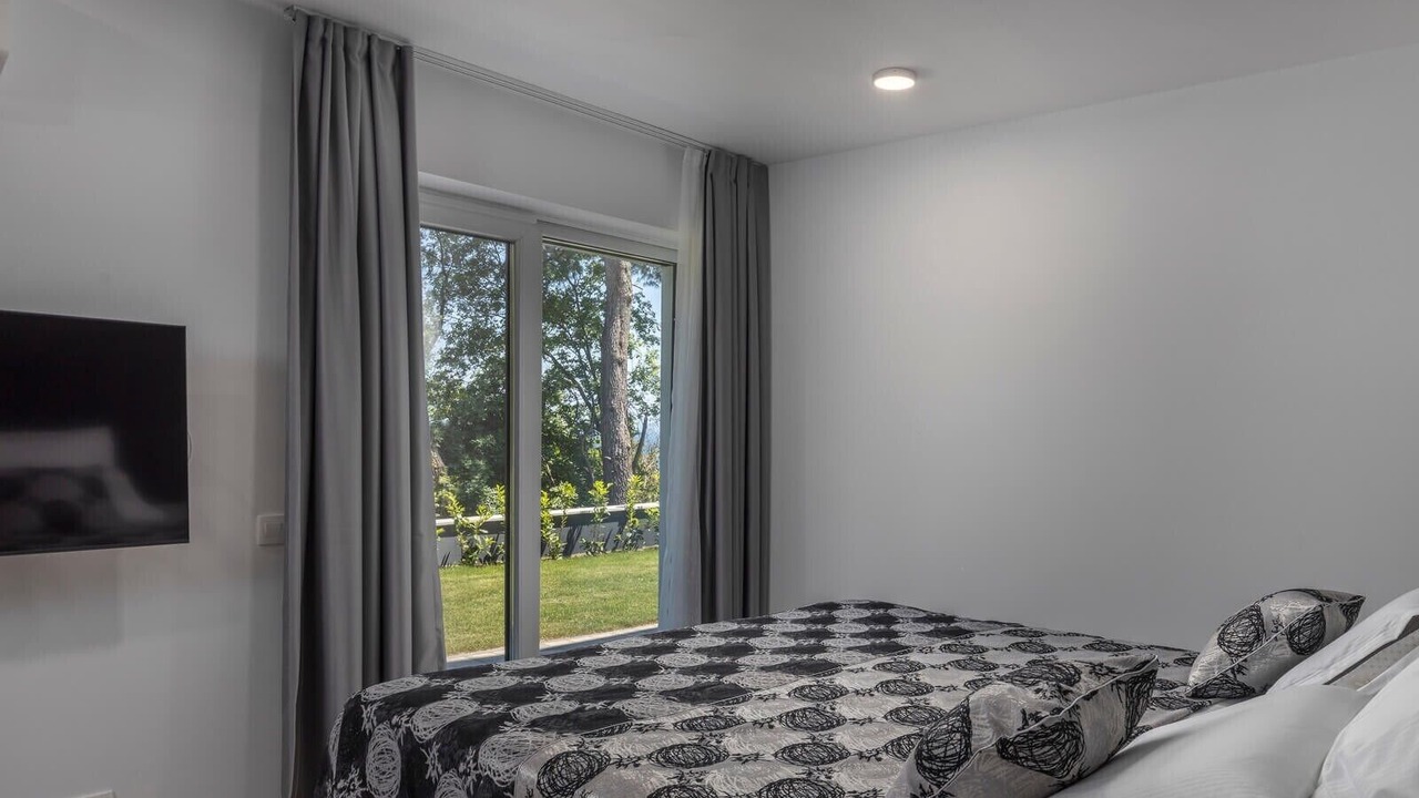 Photo of Bedroom in Obrs