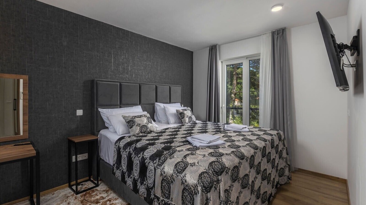 Photo of Bedroom in Obrs
