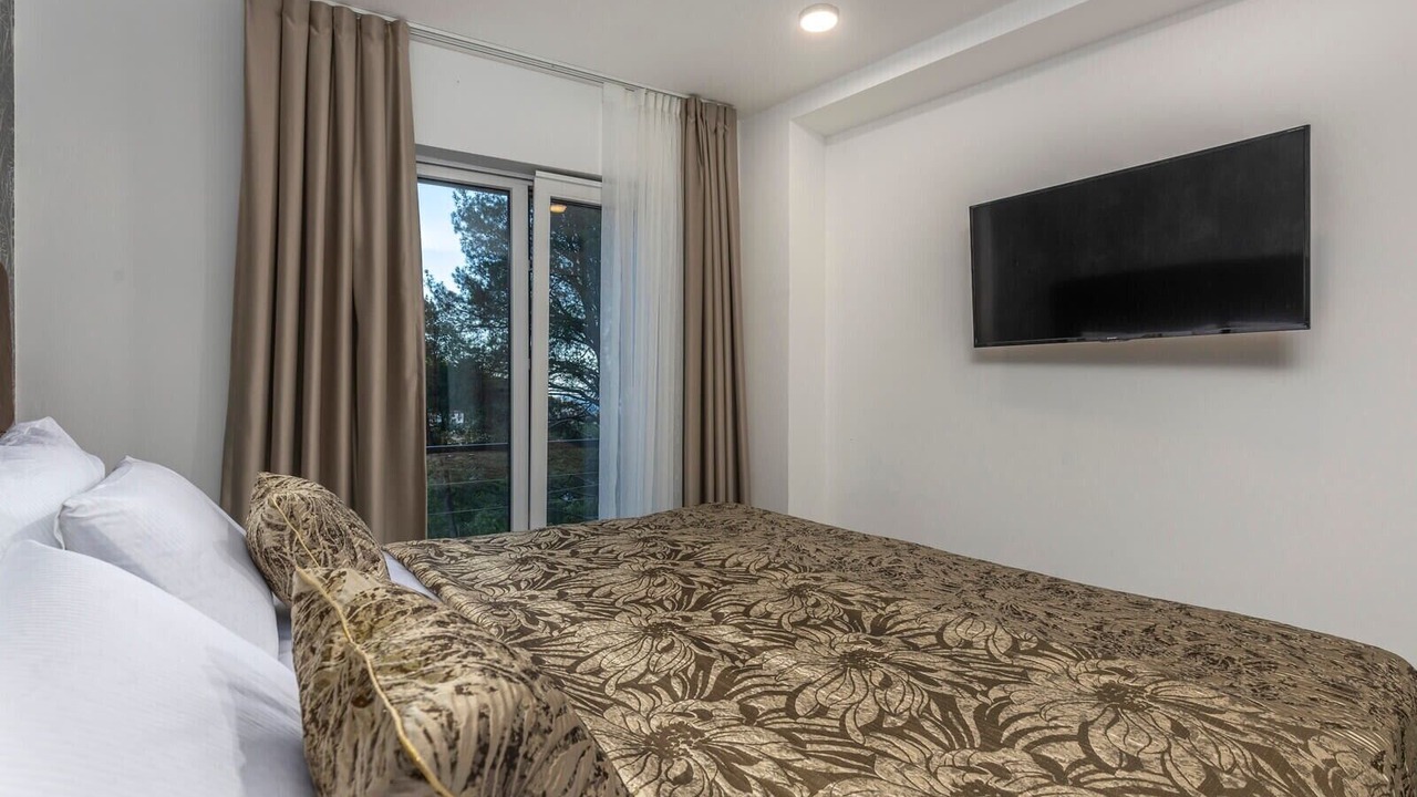 Photo of Bedroom in Obrs