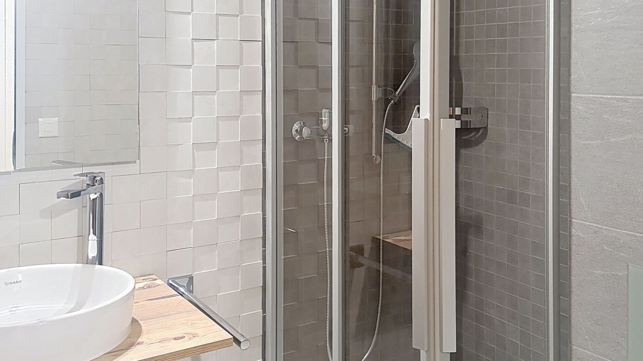 Photo of Bathroom in Morgins