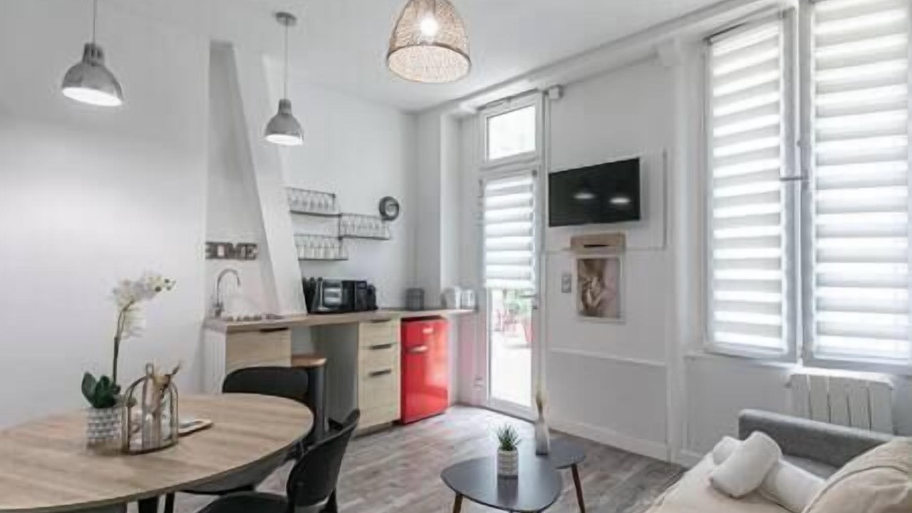 Photo of Others in 12th Arrondissement