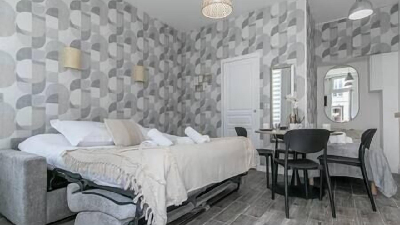 Photo of Others in 12th Arrondissement