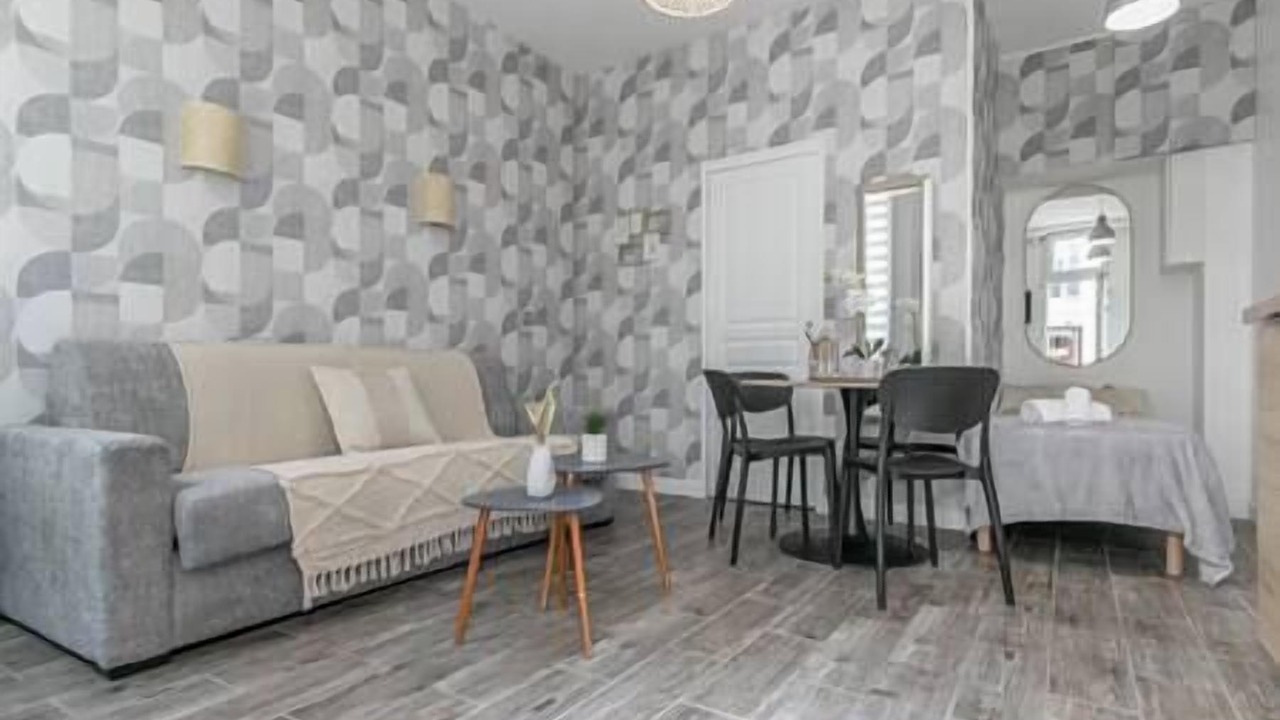 Photo of Others in 12th Arrondissement