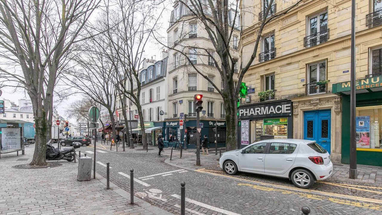 Photo of Others in Les Amandiers