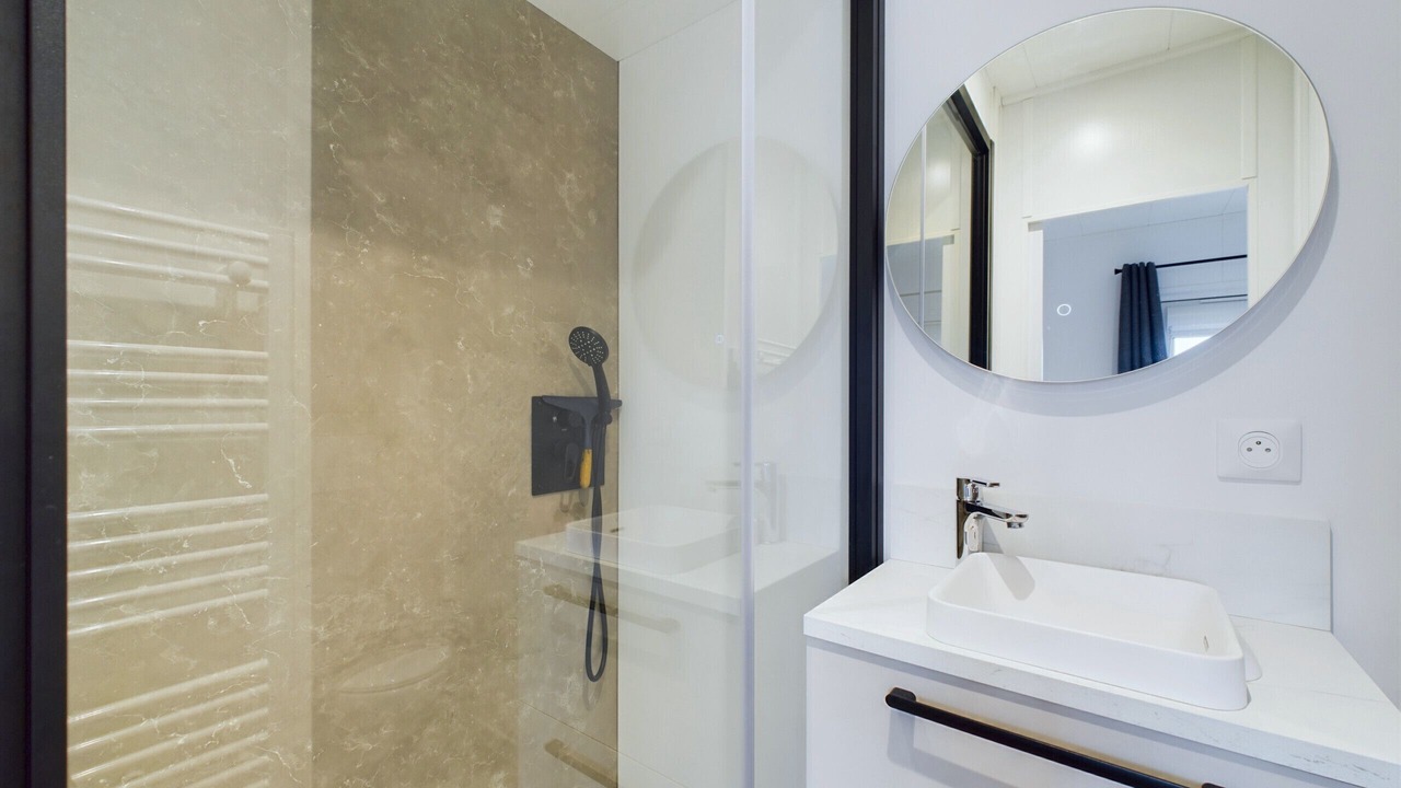 Photo of Bathroom in Saint-Gilles-Croix-de-Vie