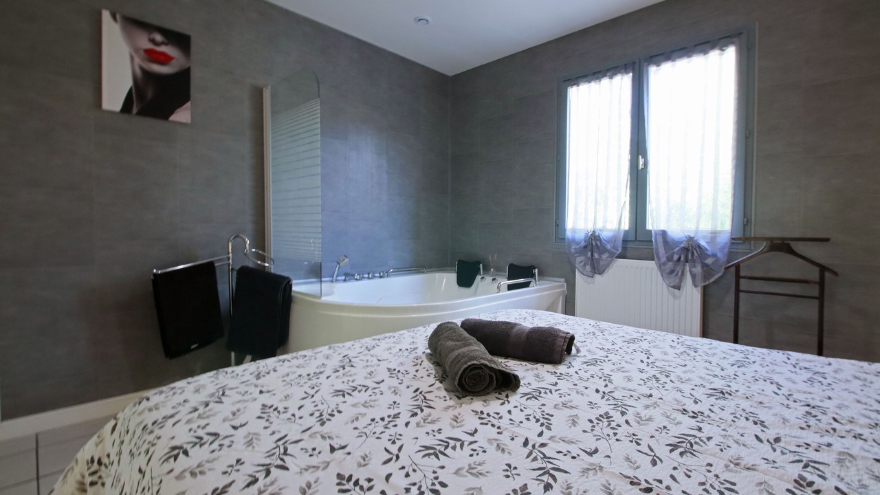 Photo of Bathroom in Carcassonne