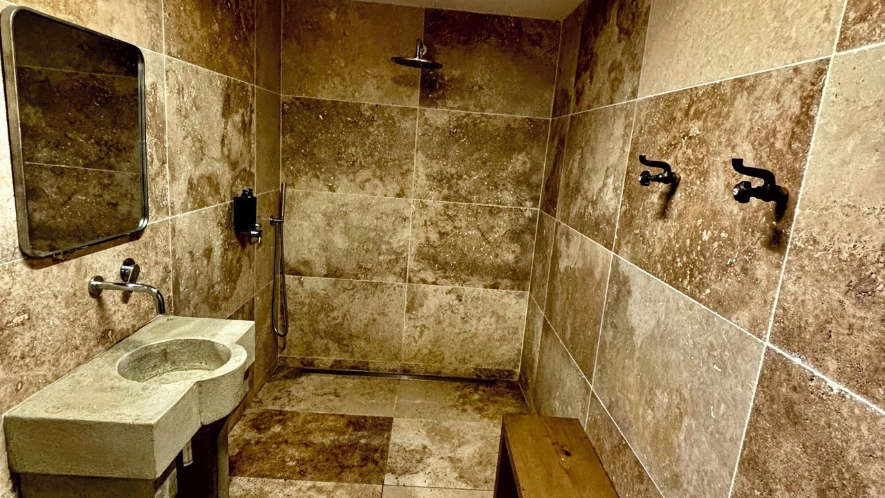 Photo of Bathroom in Cazenave-Serres-et-Allens
