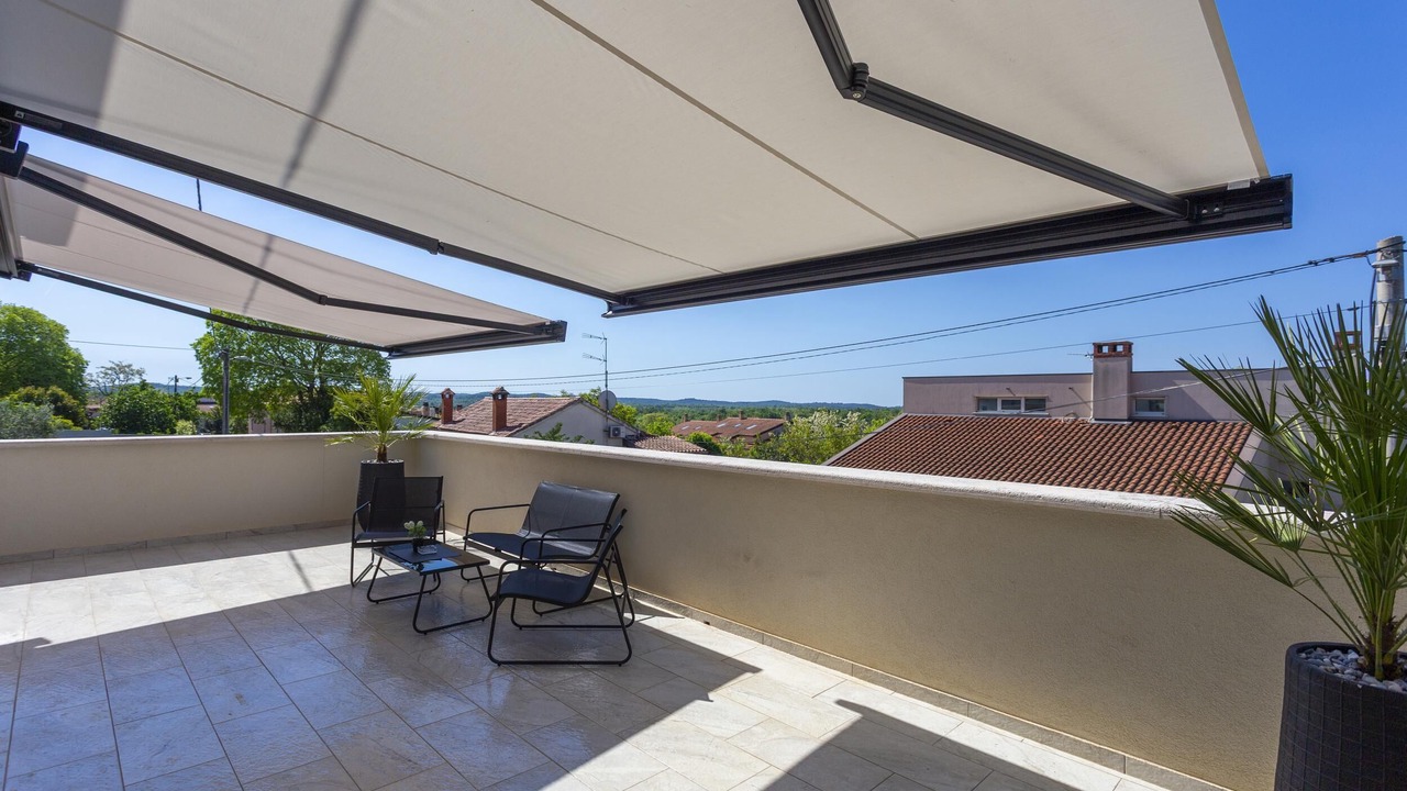 Photo of Patio Balcony in Mugeba