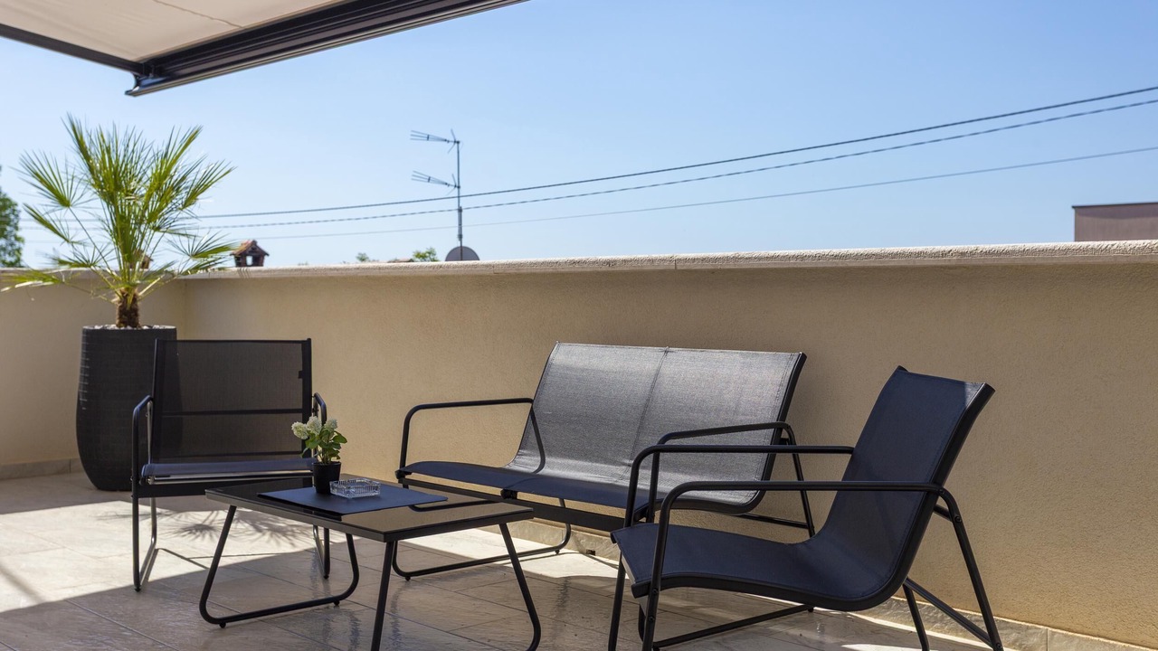 Photo of Patio Balcony in Mugeba