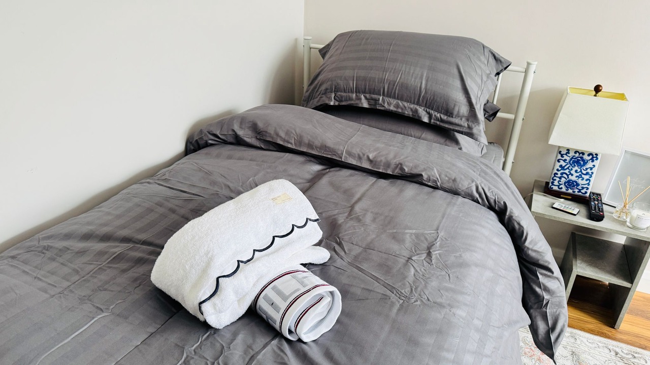 Photo of Bedroom in Knaphill