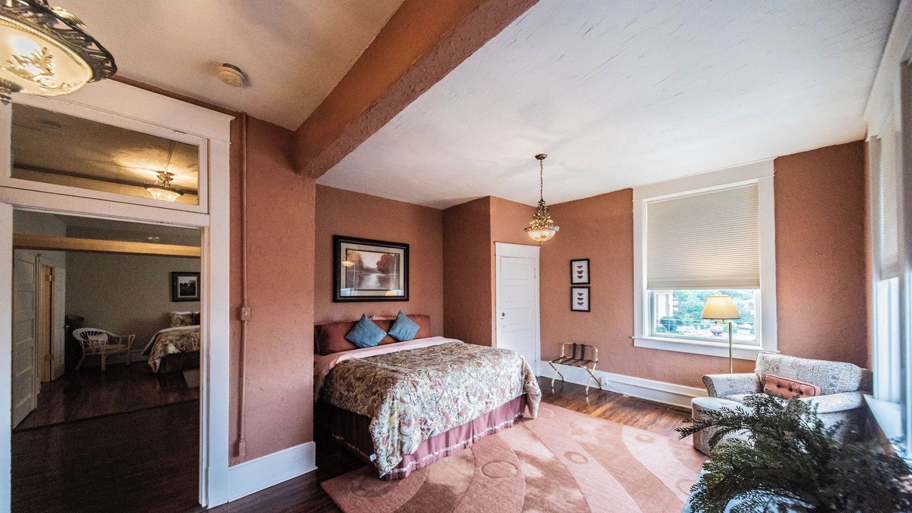 Photo of Bedroom in Lowertown Arts District