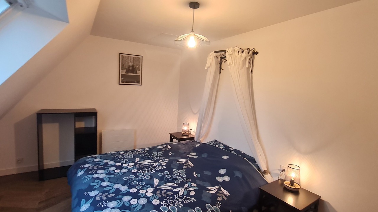 Photo of Bedroom in Preures