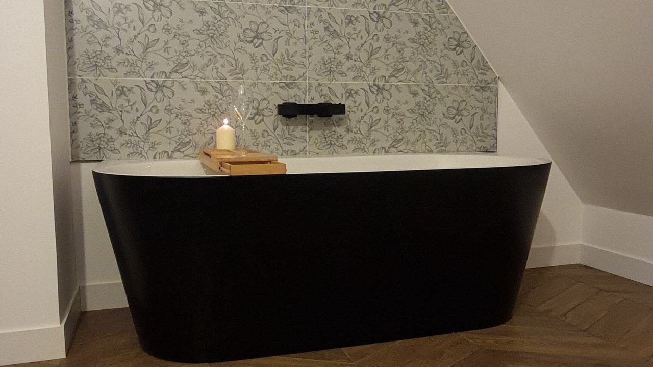 Photo of Others in Preures