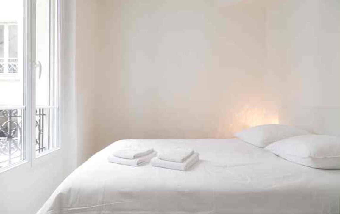 Photo of Bedroom in Saint-Fargeau