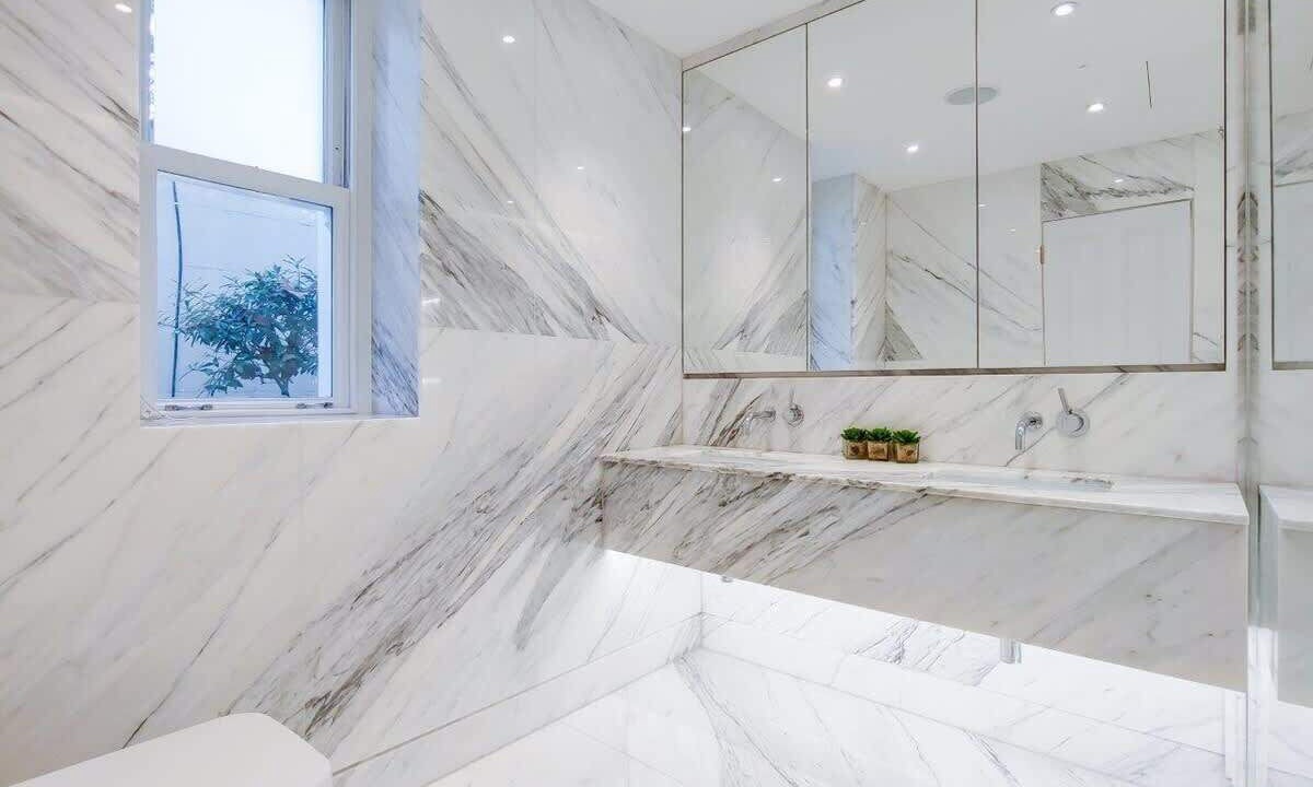 Photo of Bathroom in Holland Park