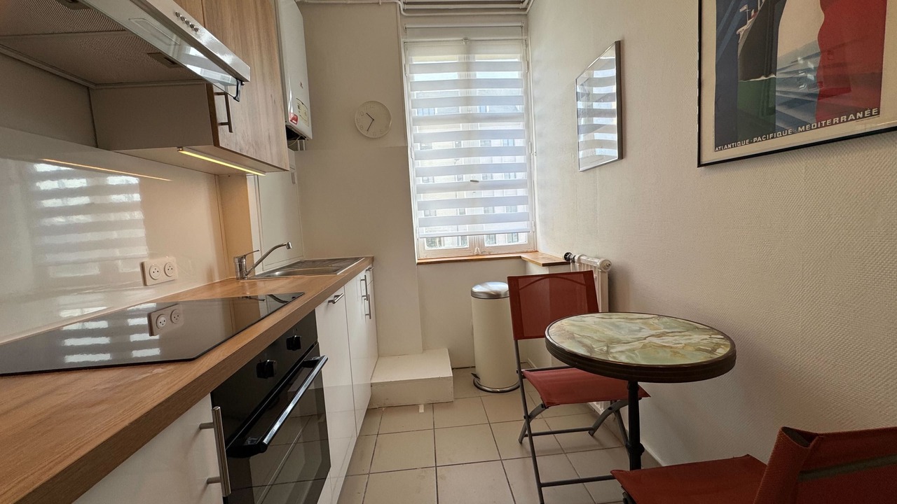 Photo of Kitchen in Caen City Centre