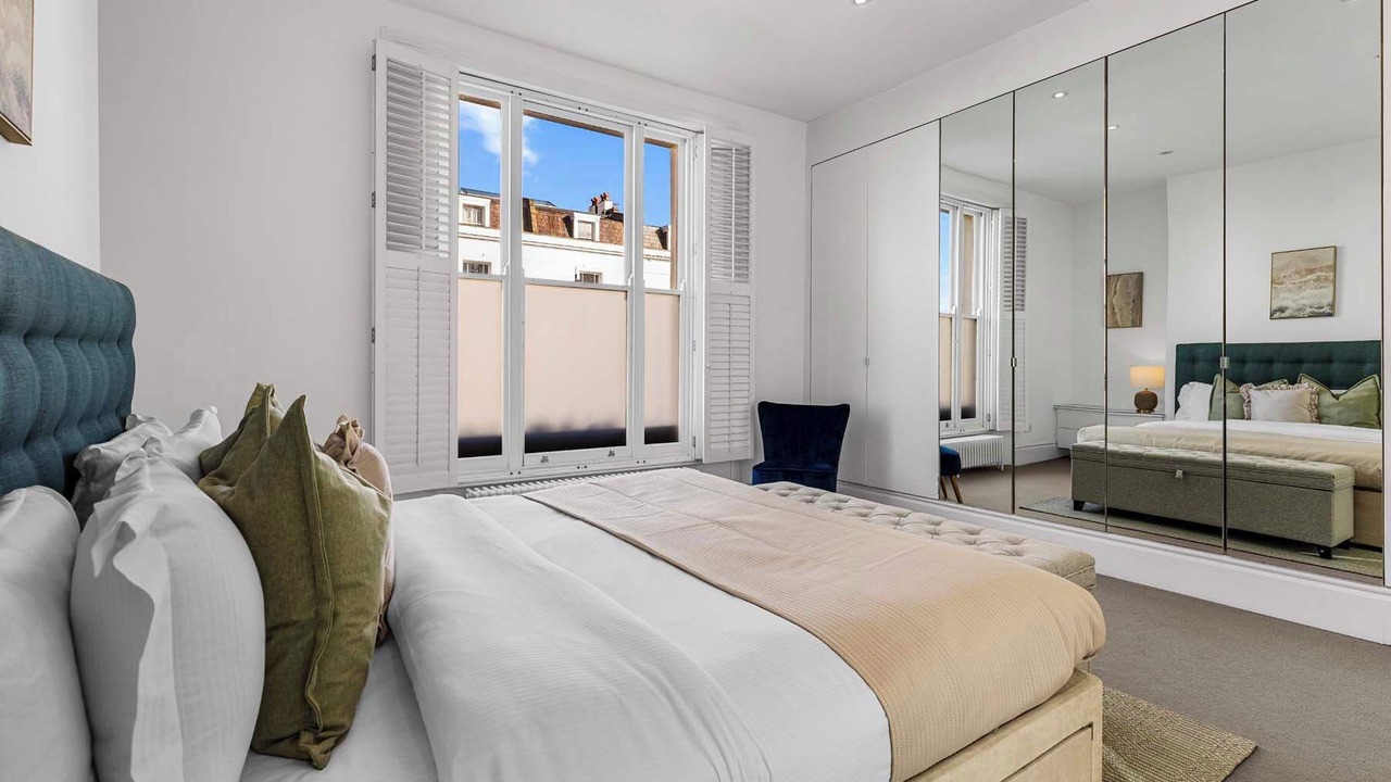 Photo of Bedroom in Holland Park