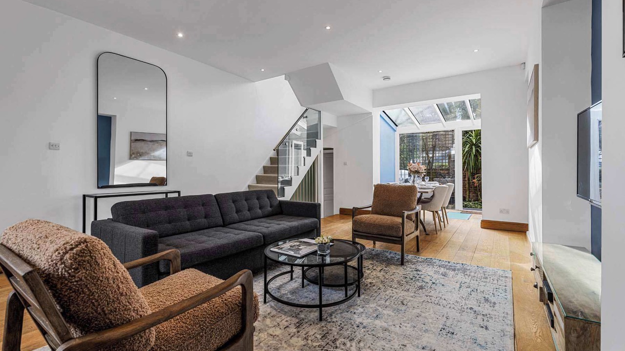 Photo of Others in Holland Park