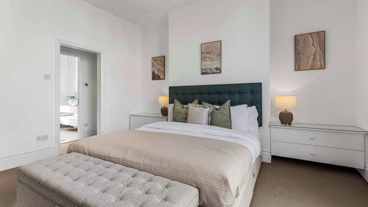 Photo of Bedroom in Holland Park