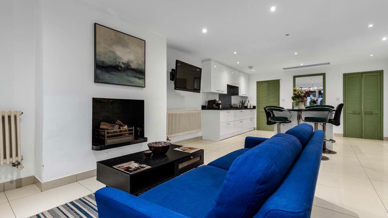 Photo of Livingroom in Holland Park