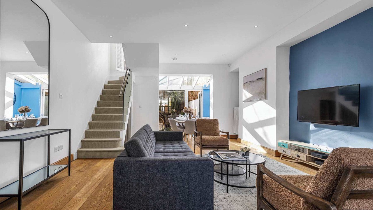 Photo of Livingroom in Holland Park