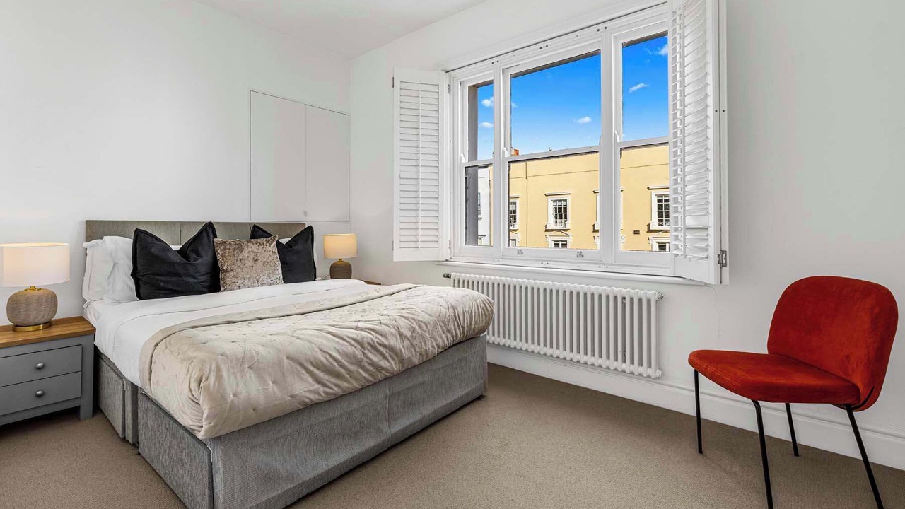 Photo of Bedroom in Holland Park