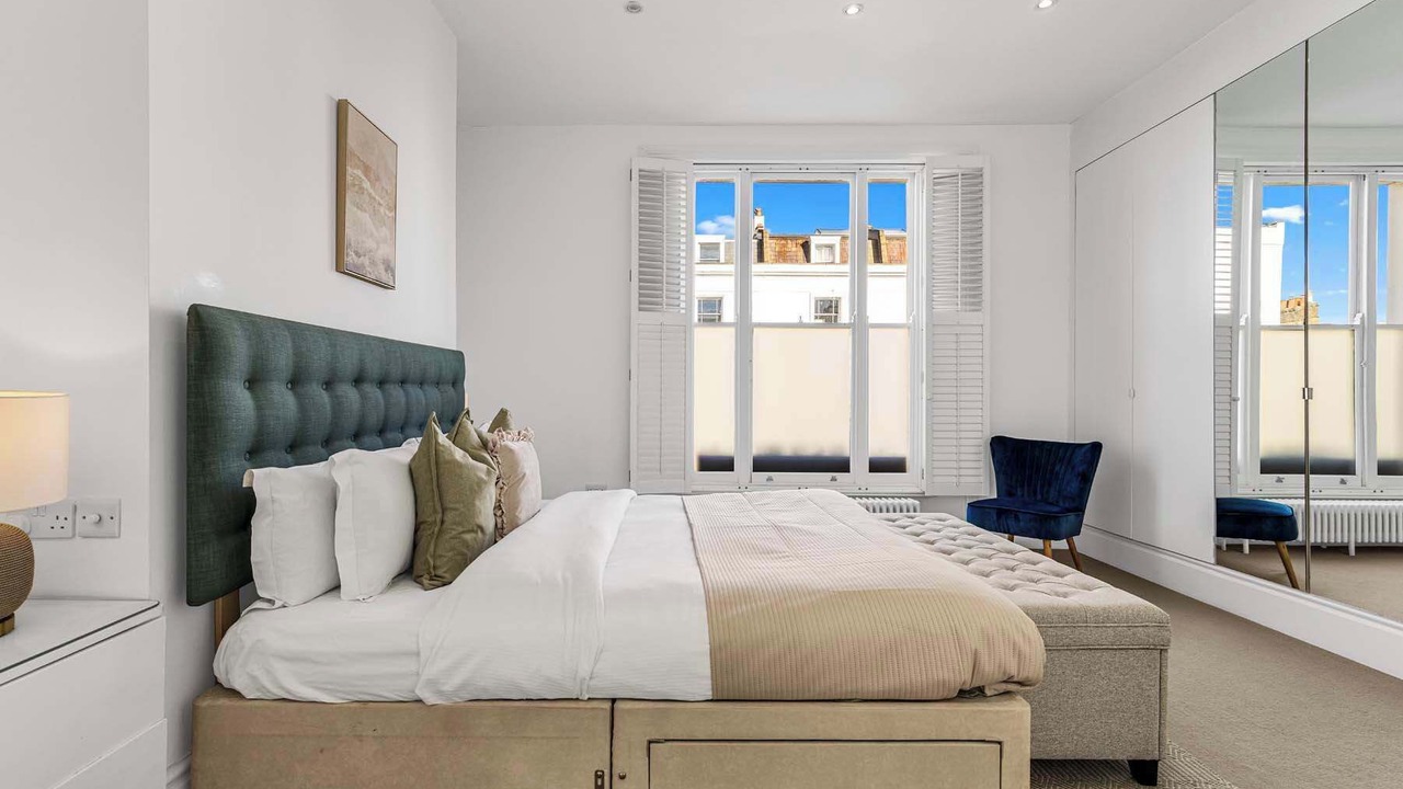 Photo of Bedroom in Holland Park