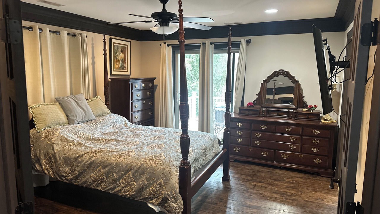 Photo of Bedroom in Bethesda