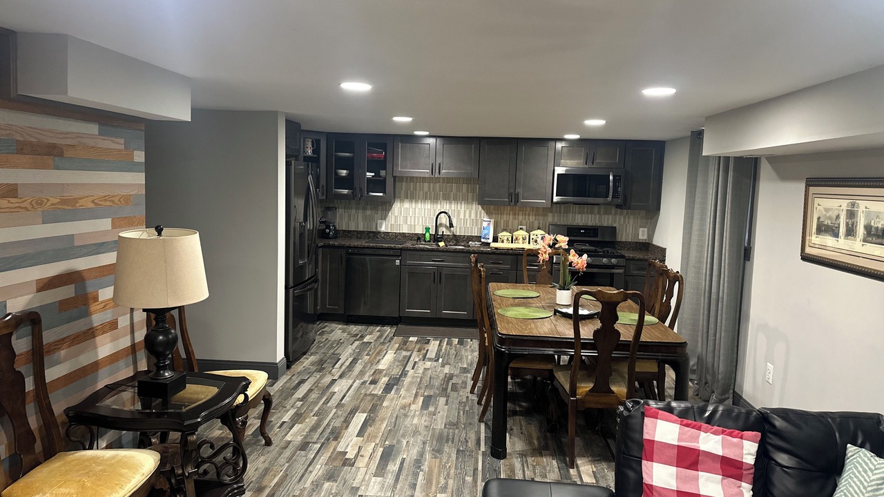 Photo of Livingroom in Bethesda