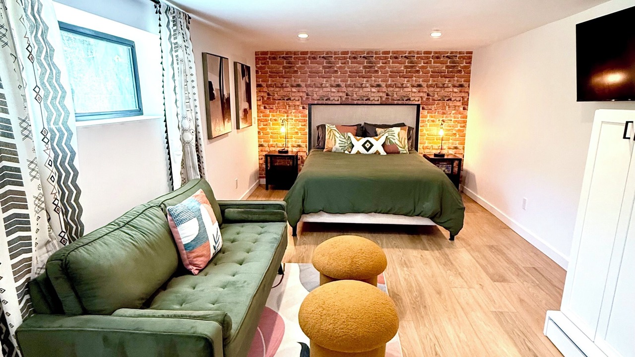 Photo of Bedroom in St. Helena