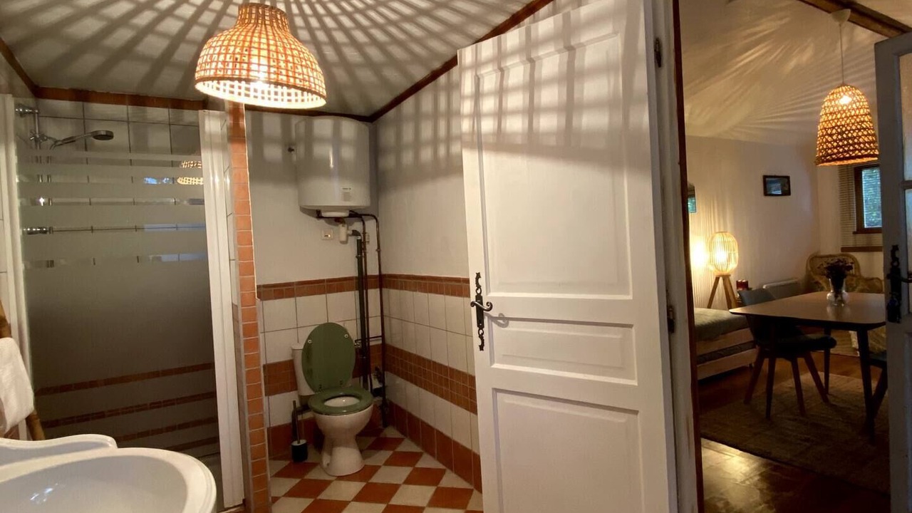Photo of Bathroom in Villerest