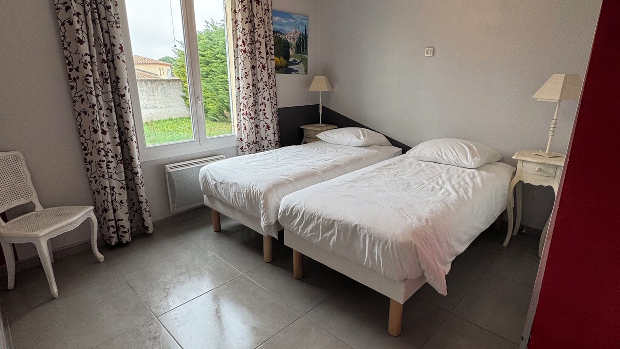 Photo of Bedroom in Loriol-du-Comtat