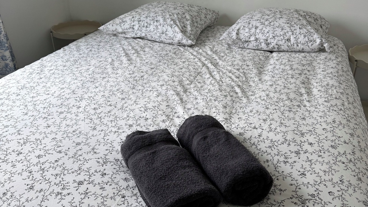 Photo of Bedroom in Loriol-du-Comtat