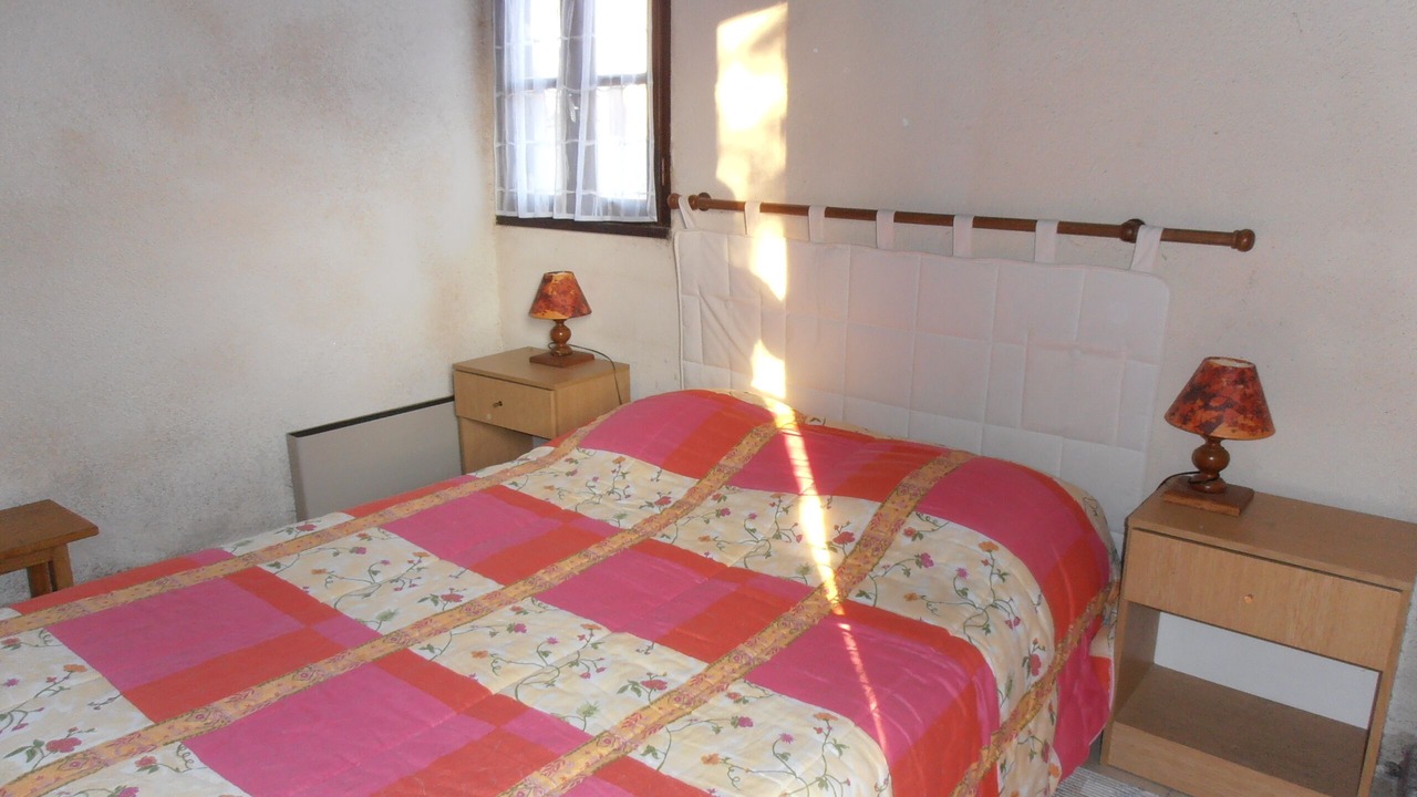 Photo of Bedroom in Bournazel